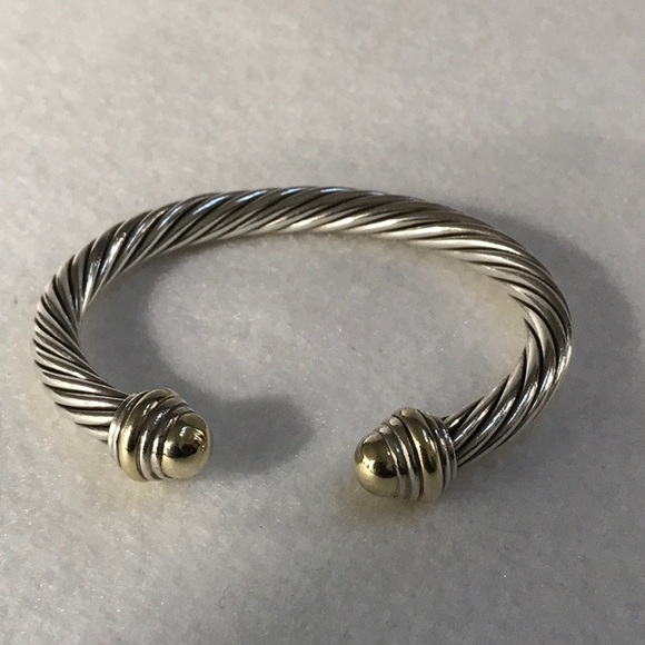 David Yurman Jewelry - Vintage David Yurman 7mm med Bracelet